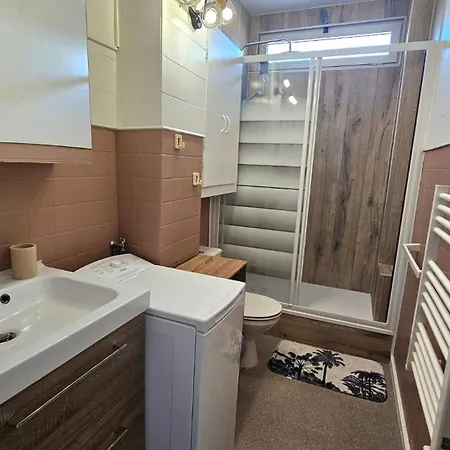 Standing - A 5mn - Calme Apartment *