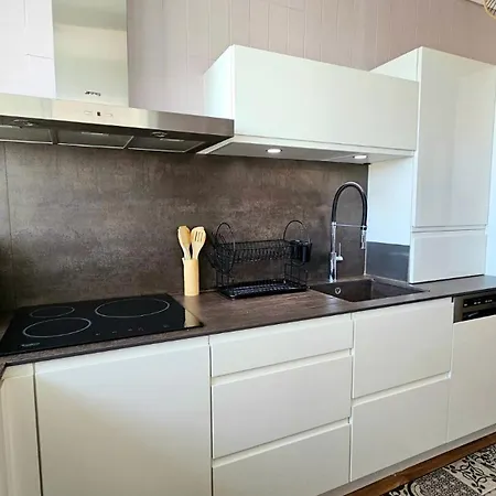 Apartment Standing - A 5mn - Calme